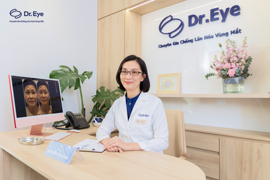 Slider image (2) Dr. Eye Aesthetic Clinic